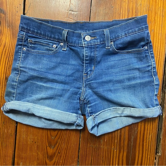 Levis Mid-Rise Denim Shorts Womens Size 28 Stretch Rolled Hem Jean Casual Spring - Picture 1 of 9